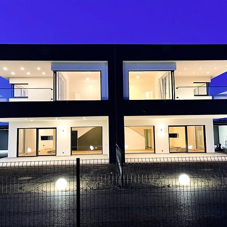 Luxus-Villa In Idyllischer Lage Muttendorf Kültér fotó