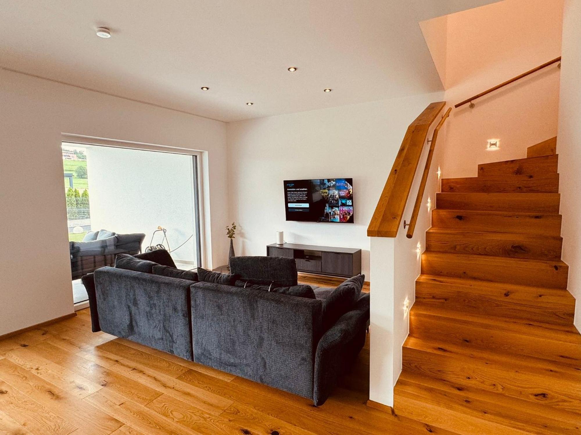 Luxus-Villa In Idyllischer Lage Muttendorf Kültér fotó